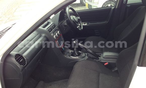 Buy Used Toyota Altezza White Car in Beitbridge in Matabeleland South Buy Used Toyota Altezza White Car in Beitbridge in Matabeleland South