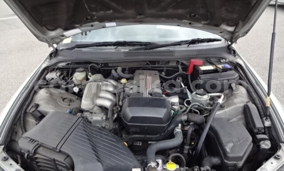 Acheter Occasion Voiture Toyota Yaris Rouge à Beitbridge, Matabeleland South Acheter Occasion Voiture Toyota Yaris Rouge à Beitbridge, Matabeleland South