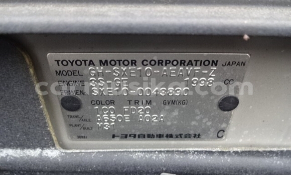 Acheter Occasion Voiture Toyota Yaris Rouge à Beitbridge, Matabeleland South Acheter Occasion Voiture Toyota Yaris Rouge à Beitbridge, Matabeleland South