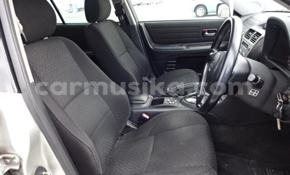 Acheter Occasion Voiture Toyota Yaris Rouge à Beitbridge, Matabeleland South Acheter Occasion Voiture Toyota Yaris Rouge à Beitbridge, Matabeleland South