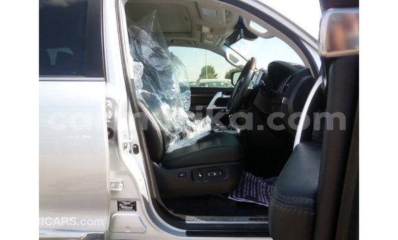 Nunua Imported Toyota Land Cruiser Nyingine Gari ndani ya Import - Dubai nchini Harare Nunua Imported Toyota Land Cruiser Nyingine Gari ndani ya Import - Dubai nchini Harare