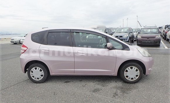 Acheter Occasion Voiture Honda Fit Gris à Beitbridge, Matabeleland South