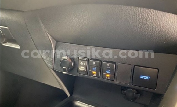 Acheter Occasion Voiture Toyota RAV4 Blanc à Beitbridge, Matabeleland South Acheter Occasion Voiture Toyota RAV4 Blanc à Beitbridge, Matabeleland South