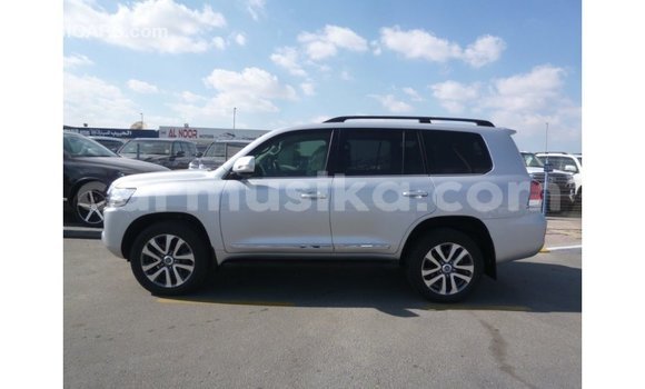 Nunua Imported Toyota Land Cruiser Nyingine Gari ndani ya Import - Dubai nchini Harare Nunua Imported Toyota Land Cruiser Nyingine Gari ndani ya Import - Dubai nchini Harare