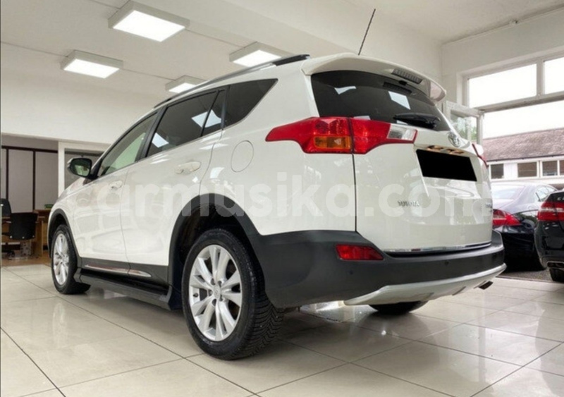 Big with watermark toyota rav4 matabeleland south beitbridge 23381