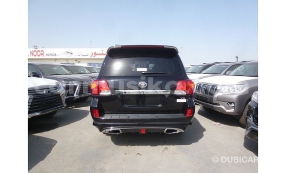 Buy Import Toyota Land Cruiser Black Car in Import - Dubai in Harare Buy Import Toyota Land Cruiser Black Car in Import - Dubai in Harare