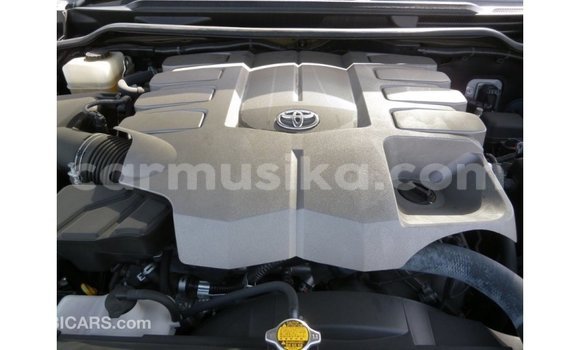 Buy Import Toyota Land Cruiser Black Car in Import - Dubai in Harare Buy Import Toyota Land Cruiser Black Car in Import - Dubai in Harare