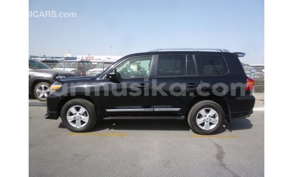Buy Import Toyota Land Cruiser Black Car in Import - Dubai in Harare Buy Import Toyota Land Cruiser Black Car in Import - Dubai in Harare
