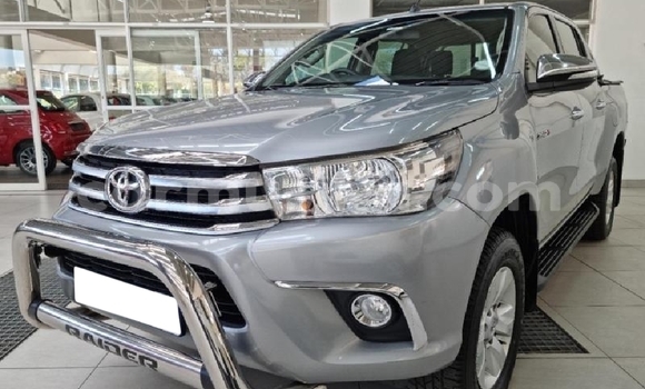 Nunua Ilio tumika Toyota Hilux Fedha Gari ndani ya Beitbridge nchini Matabeleland Kusini Nunua Ilio tumika Toyota Hilux Fedha Gari ndani ya Beitbridge nchini Matabeleland Kusini