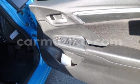 Buy Used Honda Fit Blue Car in Beitbridge in Matabeleland South Buy Used Honda Fit Blue Car in Beitbridge in Matabeleland South