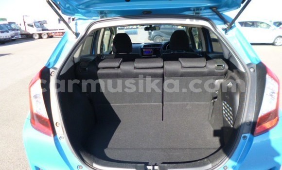 Buy Used Honda Fit Blue Car in Beitbridge in Matabeleland South Buy Used Honda Fit Blue Car in Beitbridge in Matabeleland South