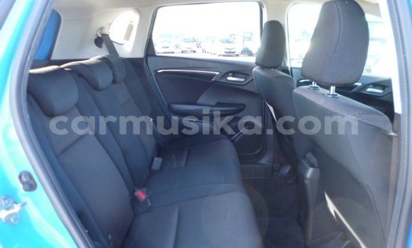 Buy Used Honda Fit Blue Car in Beitbridge in Matabeleland South Buy Used Honda Fit Blue Car in Beitbridge in Matabeleland South