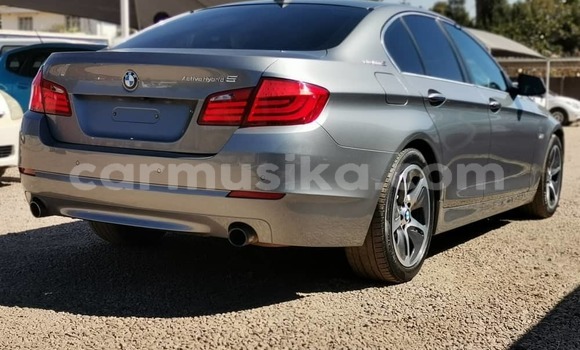 Tenga Itsva BMW 5–Series Sirivha Mota in Mutare in Manicaland Tenga Itsva BMW 5–Series Sirivha Mota in Mutare in Manicaland