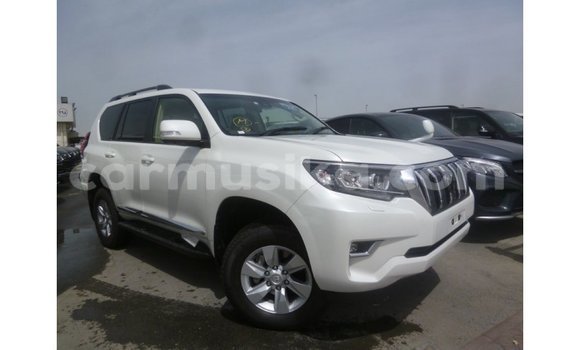 Tenga Imported Toyota Prado Chena Mota in Import - Dubai in Harare Tenga Imported Toyota Prado Chena Mota in Import - Dubai in Harare