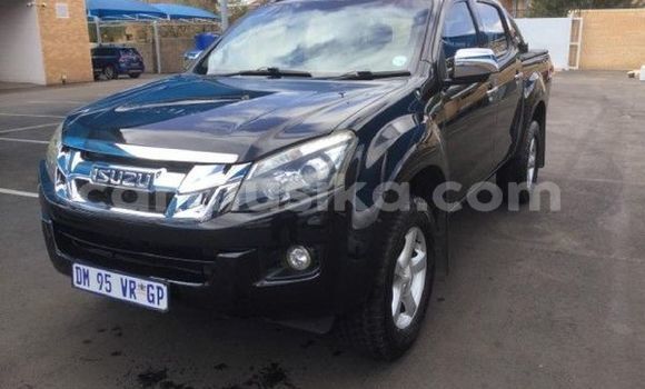 Nunua Ilio tumika Isuzu KB Fedha Gari ndani ya Beitbridge nchini Matabeleland Kusini Nunua Ilio tumika Isuzu KB Fedha Gari ndani ya Beitbridge nchini Matabeleland Kusini