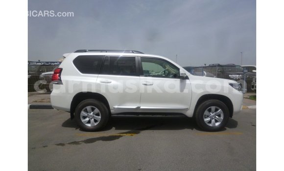 Tenga Imported Toyota Prado Chena Mota in Import - Dubai in Harare Tenga Imported Toyota Prado Chena Mota in Import - Dubai in Harare