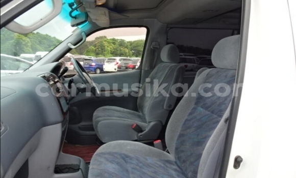 Tenga Tsaru Toyota Granvia Zvimwe Mota in Beitbridge in Matabeleland South Tenga Tsaru Toyota Granvia Zvimwe Mota in Beitbridge in Matabeleland South