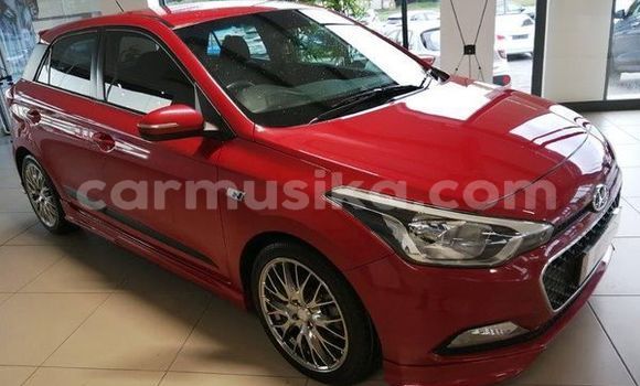 Tenga Tsaru Hyundai i20 Tsvuku Mota in Beitbridge in Matabeleland South