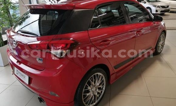 Nunua Ilio tumika Hyundai i20 Nyekundu Gari ndani ya Beitbridge nchini Matabeleland Kusini Nunua Ilio tumika Hyundai i20 Nyekundu Gari ndani ya Beitbridge nchini Matabeleland Kusini