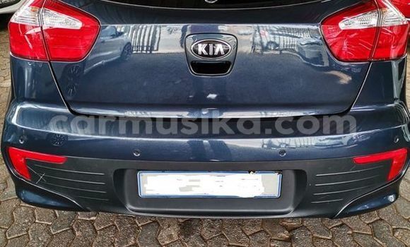 Nunua Ilio tumika Kia Rio Bluu Gari ndani ya Beitbridge nchini Matabeleland Kusini Nunua Ilio tumika Kia Rio Bluu Gari ndani ya Beitbridge nchini Matabeleland Kusini