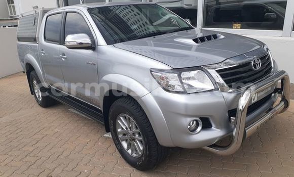 Buy Used Toyota Hilux Silver Car in Beitbridge in Matabeleland South Buy Used Toyota Hilux Silver Car in Beitbridge in Matabeleland South
