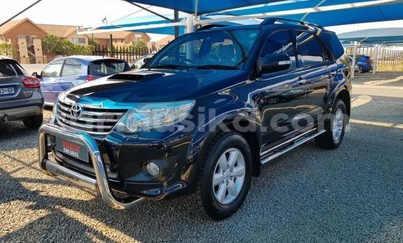 Buy Used Toyota Fortuner Black Car in Beitbridge in Matabeleland South Buy Used Toyota Fortuner Black Car in Beitbridge in Matabeleland South