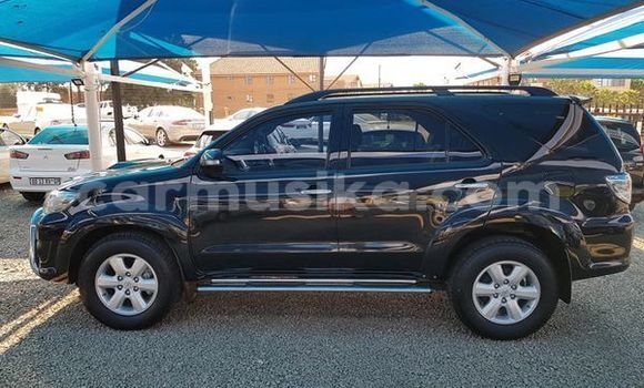 Buy Used Toyota Fortuner Black Car in Beitbridge in Matabeleland South Buy Used Toyota Fortuner Black Car in Beitbridge in Matabeleland South