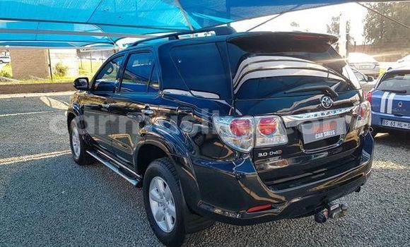 Buy Used Toyota Fortuner Black Car in Beitbridge in Matabeleland South Buy Used Toyota Fortuner Black Car in Beitbridge in Matabeleland South