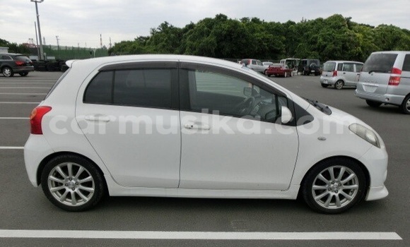 Tenga Tsaru Toyota Vitz Chena Mota in Beitbridge in Matabeleland South Tenga Tsaru Toyota Vitz Chena Mota in Beitbridge in Matabeleland South