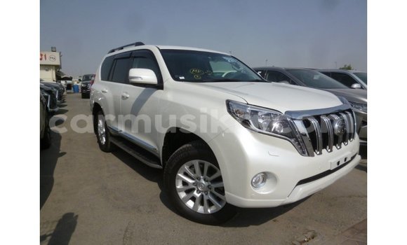 Tenga Imported Toyota Prado Chena Mota in Import - Dubai in Harare Tenga Imported Toyota Prado Chena Mota in Import - Dubai in Harare