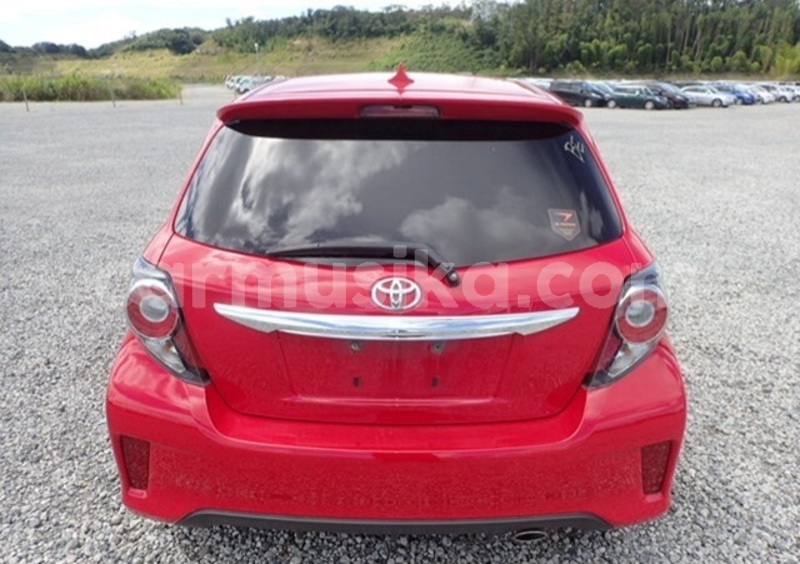 Big with watermark toyota vitz matabeleland south beitbridge 23447