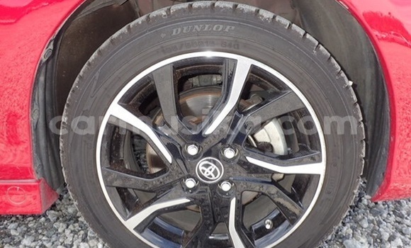 Acheter Occasion Voiture Toyota Vitz Rouge à Beitbridge, Matabeleland South Acheter Occasion Voiture Toyota Vitz Rouge à Beitbridge, Matabeleland South