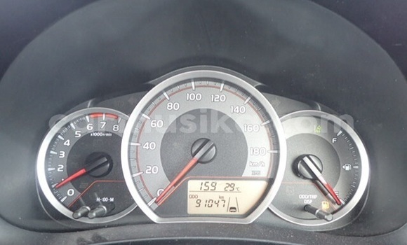 Acheter Occasion Voiture Toyota Vitz Rouge à Beitbridge, Matabeleland South Acheter Occasion Voiture Toyota Vitz Rouge à Beitbridge, Matabeleland South