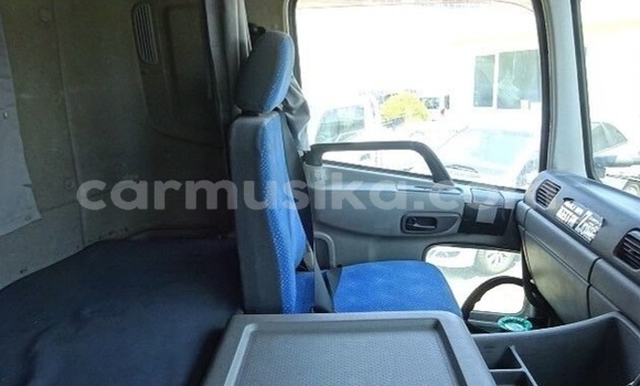 Buy Used Nissan UD White Truck in Beitbridge in Matabeleland South Buy Used Nissan UD White Truck in Beitbridge in Matabeleland South