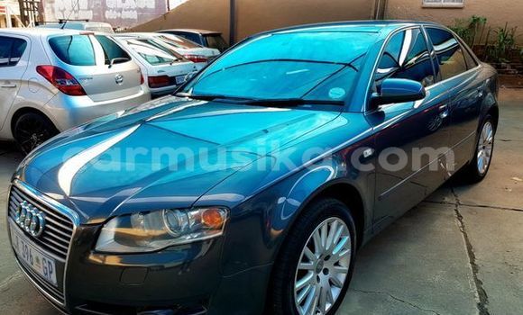 Buy Used Audi A4 Silver Car in Beitbridge in Matabeleland South Buy Used Audi A4 Silver Car in Beitbridge in Matabeleland South