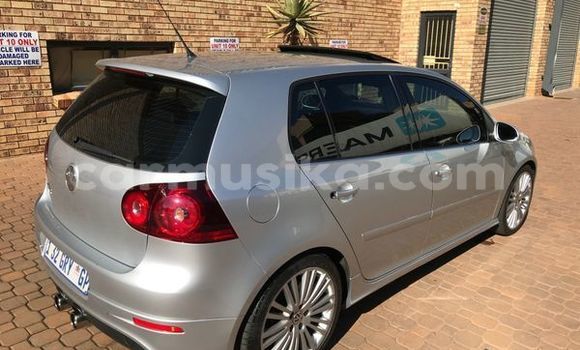 Tenga Tsaru Volkswagen Golf R32 Sirivha Mota in Beitbridge in Matabeleland South Tenga Tsaru Volkswagen Golf R32 Sirivha Mota in Beitbridge in Matabeleland South