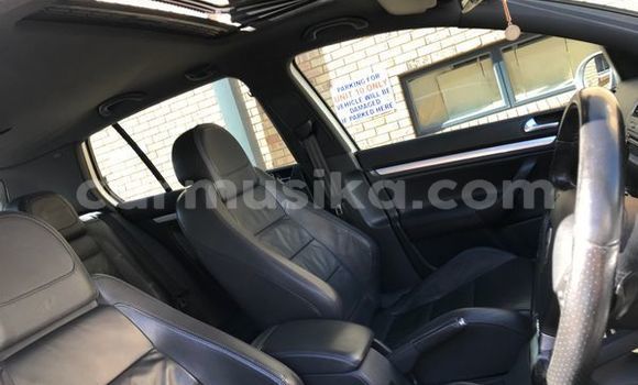 Tenga Tsaru Volkswagen Golf R32 Sirivha Mota in Beitbridge in Matabeleland South Tenga Tsaru Volkswagen Golf R32 Sirivha Mota in Beitbridge in Matabeleland South