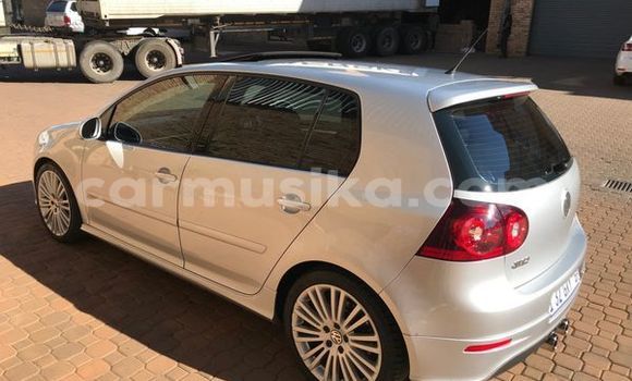 Tenga Tsaru Volkswagen Golf R32 Sirivha Mota in Beitbridge in Matabeleland South Tenga Tsaru Volkswagen Golf R32 Sirivha Mota in Beitbridge in Matabeleland South