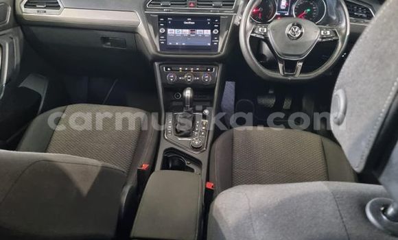 Buy Used Volkswagen Tiguan Red Car in Beitbridge in Matabeleland South Buy Used Volkswagen Tiguan Red Car in Beitbridge in Matabeleland South