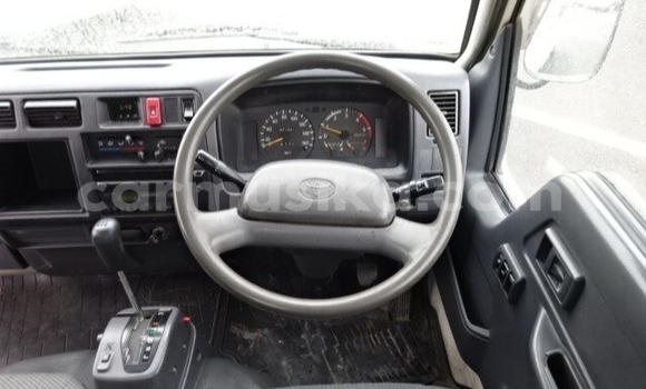 Buy Used Toyota Dyna White Truck in Beitbridge in Matabeleland South Buy Used Toyota Dyna White Truck in Beitbridge in Matabeleland South