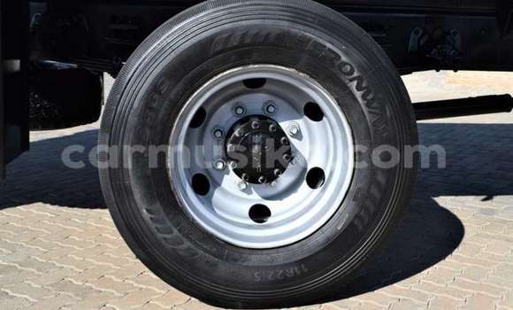 Buy Used Nissan UD White Truck in Beitbridge in Matabeleland South Buy Used Nissan UD White Truck in Beitbridge in Matabeleland South