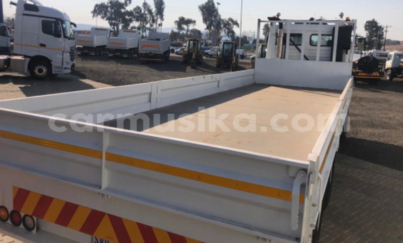 Buy Used Man Silent Other Truck in Beitbridge in Matabeleland South Buy Used Man Silent Other Truck in Beitbridge in Matabeleland South