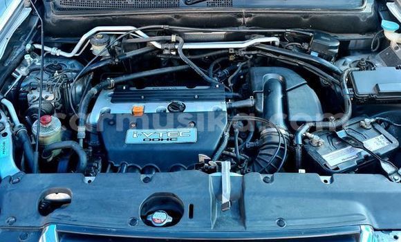 Nunua Ilio tumika Honda CR–V Fedha Gari ndani ya Beitbridge nchini Matabeleland Kusini Nunua Ilio tumika Honda CR–V Fedha Gari ndani ya Beitbridge nchini Matabeleland Kusini