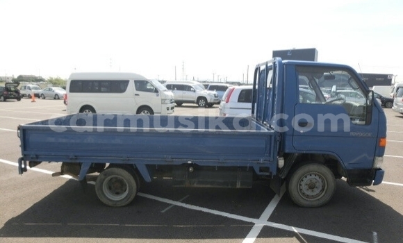 Acheter Occasion Utilitaire Toyota LITEACE Bleu à Beitbridge, Matabeleland South Acheter Occasion Utilitaire Toyota LITEACE Bleu à Beitbridge, Matabeleland South