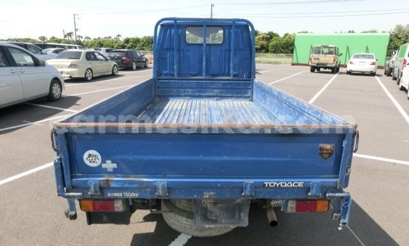 Acheter Occasion Utilitaire Toyota LITEACE Bleu à Beitbridge, Matabeleland South Acheter Occasion Utilitaire Toyota LITEACE Bleu à Beitbridge, Matabeleland South