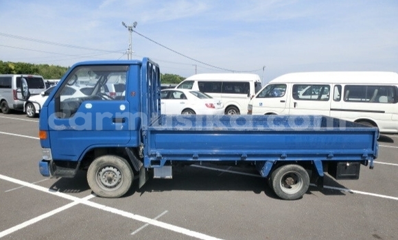 Acheter Occasion Utilitaire Toyota LITEACE Bleu à Beitbridge, Matabeleland South Acheter Occasion Utilitaire Toyota LITEACE Bleu à Beitbridge, Matabeleland South