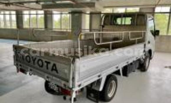 Buy Used Toyota Dyna Silver Truck in Beitbridge in Matabeleland South Buy Used Toyota Dyna Silver Truck in Beitbridge in Matabeleland South