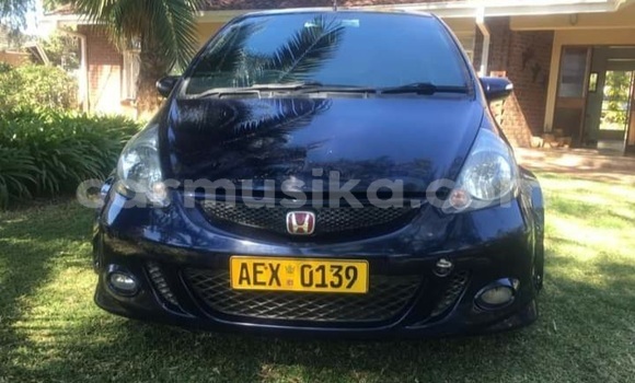 Tenga Tsaru Honda Fit Nhema Mota in Beitbridge in Matabeleland South Tenga Tsaru Honda Fit Nhema Mota in Beitbridge in Matabeleland South