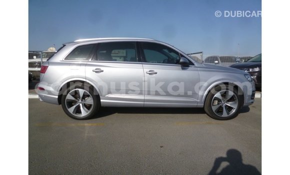 Nunua Imported Audi Q7 Nyingine Gari ndani ya Import - Dubai nchini Harare Nunua Imported Audi Q7 Nyingine Gari ndani ya Import - Dubai nchini Harare