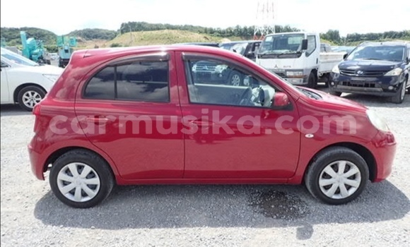 Acheter Occasion Voiture Nissan March Rouge à Beitbridge, Matabeleland South Acheter Occasion Voiture Nissan March Rouge à Beitbridge, Matabeleland South
